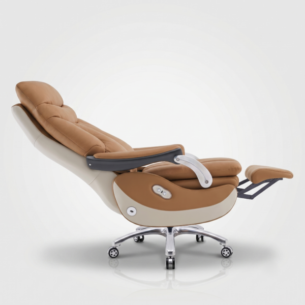 A close-up graphic overlay on the Imperio chair seat cushion, revealing the internal structure of the 45-density high rebound sponge core for orthopedic support.